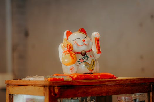 Lucky Charms & Superstitions: The Hidden Edge in Casino Culture